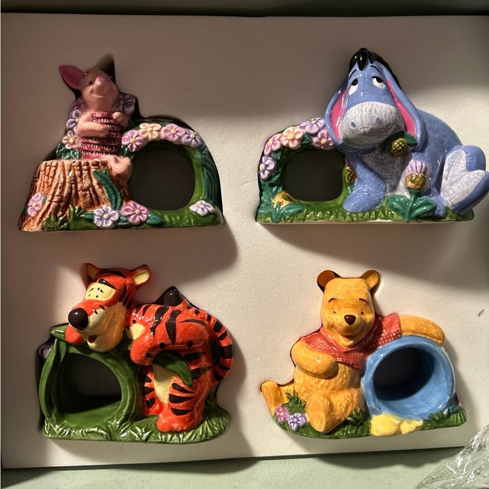 Disney Winnie the Pooh Napkin Rings Set